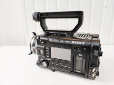 Sony PMW-F55 F55 4K 1285 Std. KAMERA PL MOUNT HD-SDI HDMI - 2 Monate Garantie