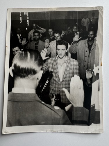 1958 elvis presley takes - 1958, army