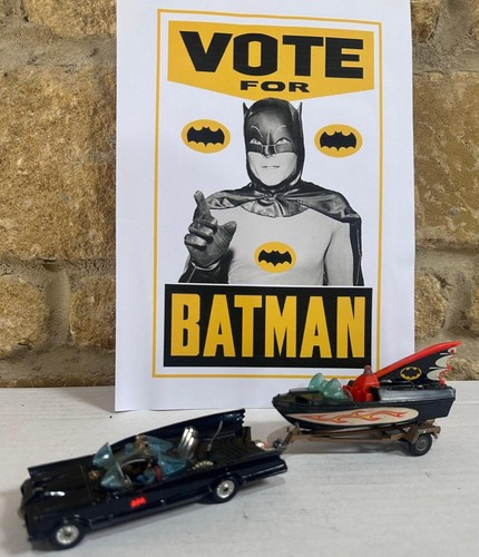 Corgi batmobil und - und, batboot