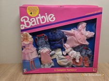 Barbie - 6 Fashions Gift Set /