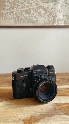 Leicaflex 1973 - sl, (black)