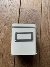 kleine Horo Teedose, Apotheken