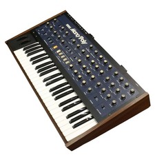 KORG Mono/Poly MP-4 Analog