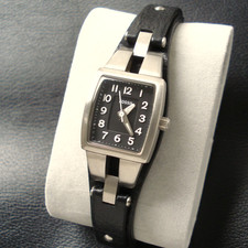 FOSSIL JR-1114 tadellose Damen Armbanduhr wie neu 20 x 38 mm neue Batterie