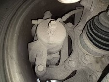 BREMSSATTEL VORN RECHTS /