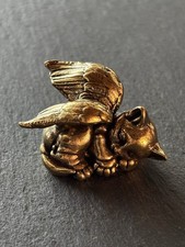 Engelkatze aus Messing |