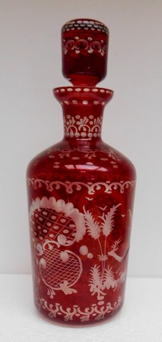 Rubinrote bleikristall karaffe - rubinrote,