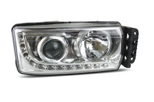 1x Scheinwerfer für Iveco