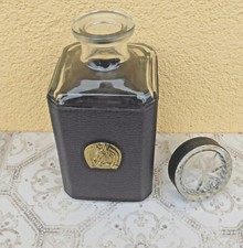 Vintage Kristallflasche Lederimitat aus Kunststoff Pferdekopf + Hufeisen