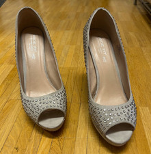 Pumps Peeptoes in grau mit