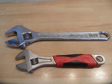 2x Verstellbarer Schraubenschlüssel Maulschlüssel meister & Powerfix 300 200 mm