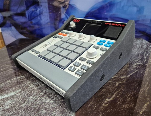 Akai mpc sample black - sample,