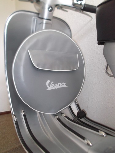 Vespa hülle reserverad - hülle,