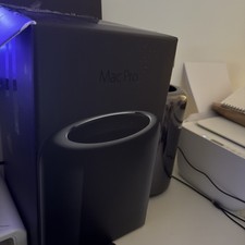 Apple Mac Pro 2013 A1481