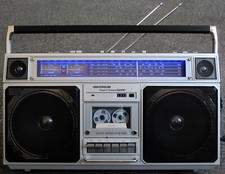 UNIVERSUM SUPER SOUND 16000