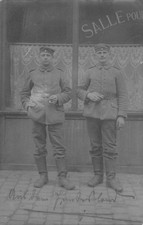 Soldatenportrait in Feindesland, Infanterie-Regiment 181, Foto-Feldpostkarte