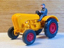 1:87 H0 Wiking 386, Porsche Diesel P133 Junior Traktor, orangegelb, mit Fahrer