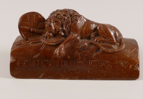 Paperweight holzgeschnitzt - paperweight,