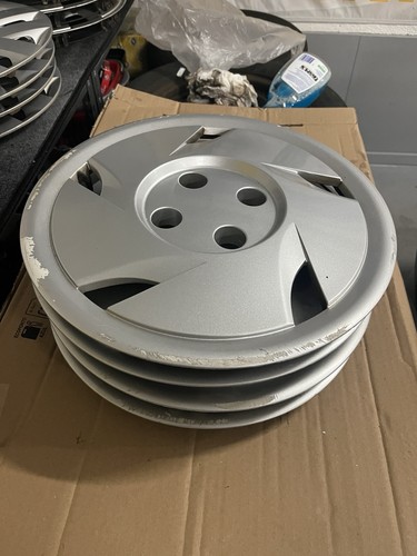 Seltene renault radkappen - 4x,