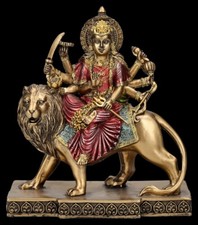 Durga Figur reitet auf Löwe -