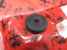 Original Alfa Romeo 164 Spider Gtv Lancia Gummipuffer für Antenne 60800613 neu