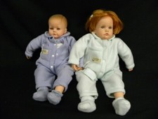 Pair of Tani by Hildegard