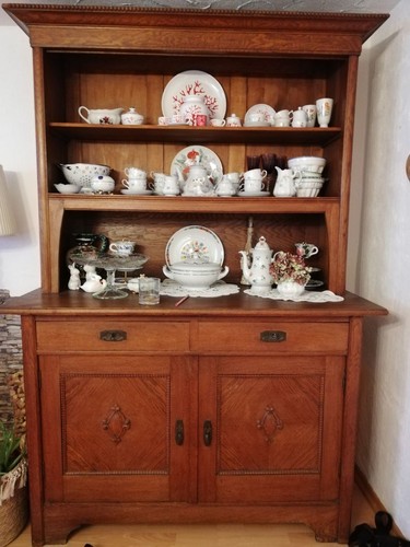 Antikes buffet 1900 - um,
