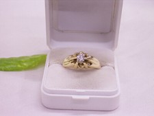 BRILLANTRING: 750 / 18 Karat GOLD: GELBGOLDRING & DIAMANT ca 0,24 ct: Gr.60/19,1