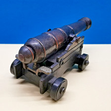 Play Me, Bleistift-Spitzer, Schiffskanone, Made in Spain, Metall, Plastik, rar!