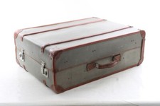 alter Koffer Reisekoffer