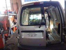 Hecktür links Flügeltür Heckklappe Scheibe (Dellen) VW CADDY III KASTEN 2K Bj.07