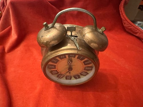 Vintage wecker klassiche - klassiche, form