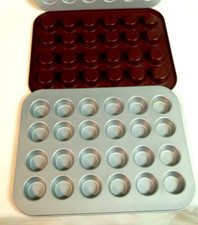 Fast NEU 2 x Mini Muffinform für 48 Stück Muffin Backblech Backform Cake Form