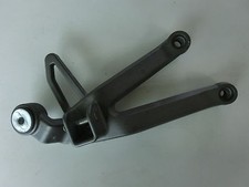 Kymco Quannon 125, R3, 07-14, Fußrastenhalter Halter Fußraste hinten re. Raste