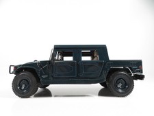 1:18 Maisto Hummer 
