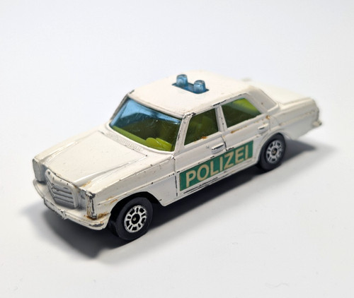 Corgi mercedes benz 240d - mercedes-benz,