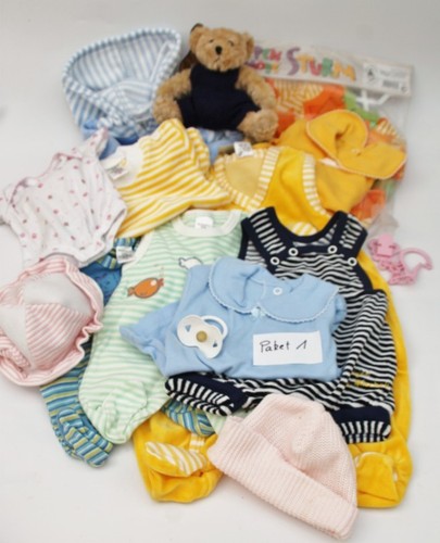 Kleiderpaket 16 teile - ,