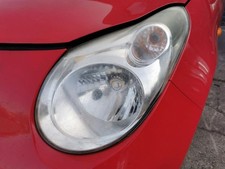 Suzuki Alto GF Scheinwerfer Hauptscheinwerfer Frontscheinwerfer vorn links TRÜB
