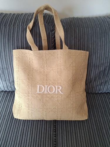 Dior beauty bag gwp - dior, vip