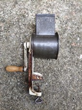 Alte Reibe Küchenreibe