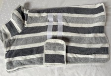 Neuer Hundebademantel