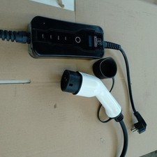 4Meter Typ 2 Ladekabel 3.6kW EV Ladegerät mit Schuko Stecker mit Display Wie Neu