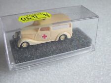 Modellauto  PRALINE MERCEDEC