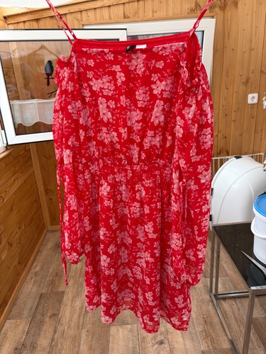 Schönes luftiges sommerkleid - schönes,