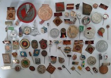 80 x Anstecker Abzeichen Pin