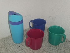 Tupperware Thermobecher und 3 Tasen verschi. Farben