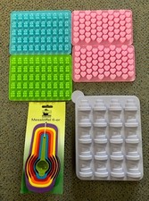 Silikon-Schokoladenform / Gummibärchen Form Bonbon Formen + Messlöffel Set *TOP*