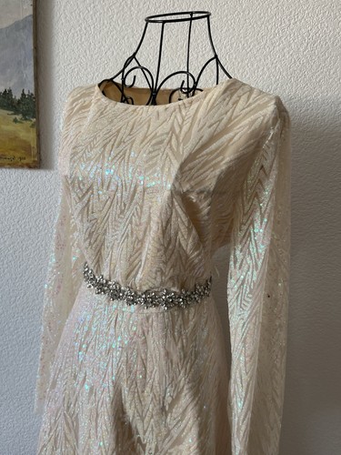 Wunderschönes kleid glitzer - wunderschönes,