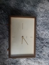 Junghans ATO-MAT S Tischuhr