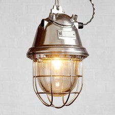 Fabriklampe Industrie- Bunker- Leuchte Original Vintage Ex Gitter EOW >